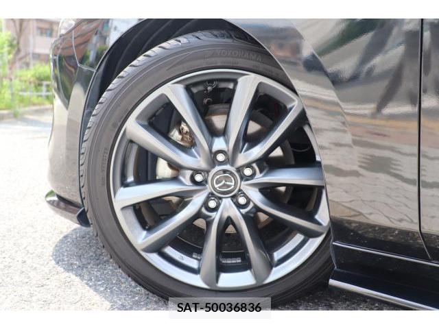 Mazda MAZDA3 2019-07 8222492-8