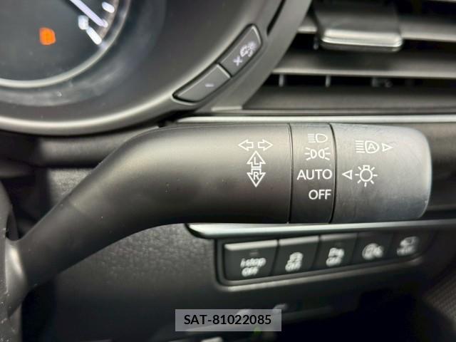 Mazda MAZDA3 2024-12 8222975-8