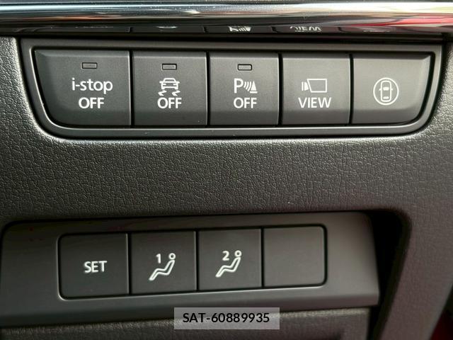 Mazda MAZDA3 2019-07 8223101-11