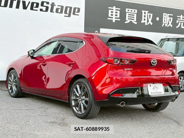 Mazda MAZDA3 2019-07 8223101-14