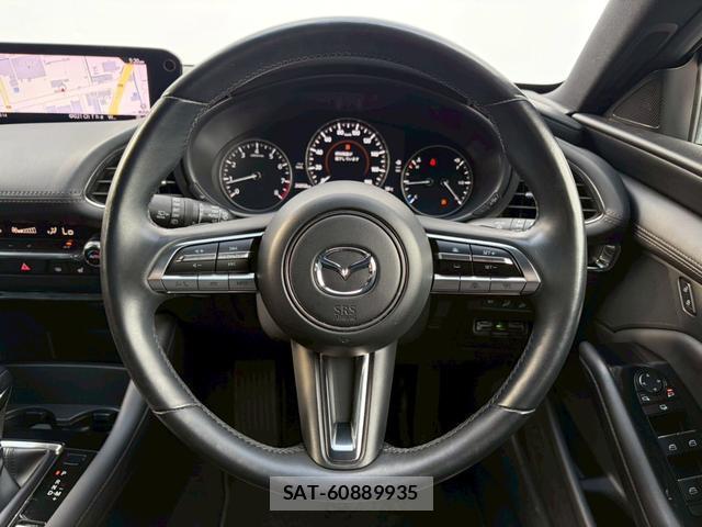 Mazda MAZDA3 2019-07 8223101-16