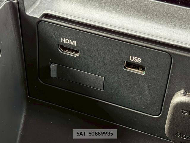 Mazda MAZDA3 2019-07 8223101-19