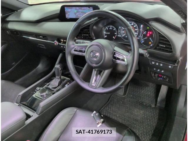 Mazda MAZDA3 2020-02 8223489-8