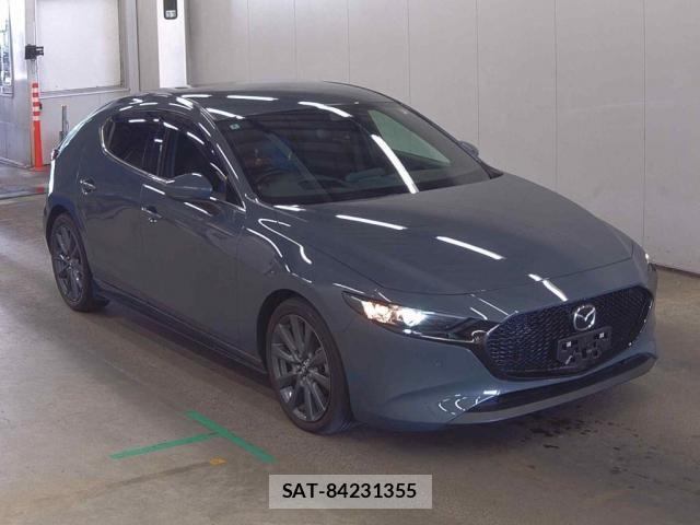 Mazda MAZDA3 2023-02 8216457-3
