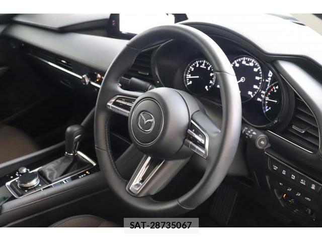 Mazda MAZDA3 2023-01 8222495-10