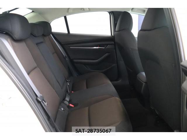 Mazda MAZDA3 2023-01 8222495-19