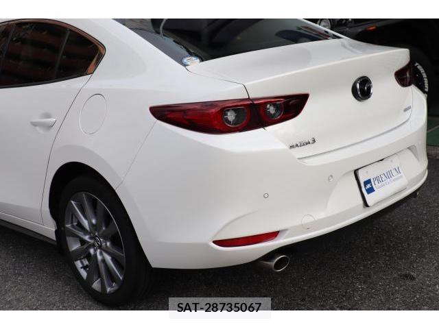 Mazda MAZDA3 2023-01 8222495-4