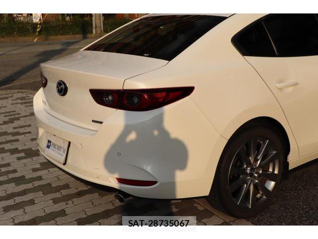 Mazda MAZDA3 2023-01 8222495-7