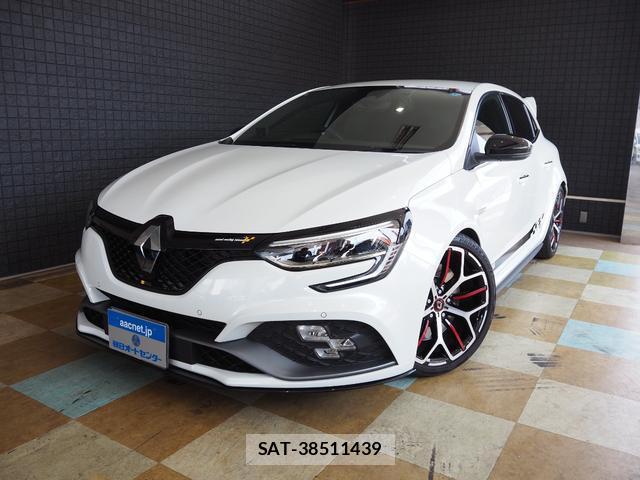 Renault MEGANE 2022-03 8218353-0