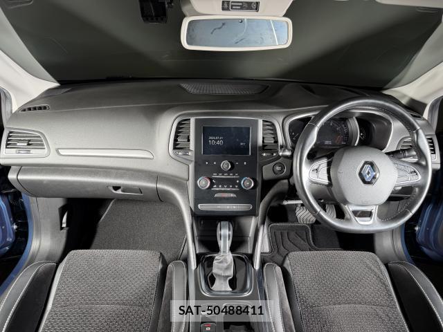 Renault MEGANE 2019-11 8223848-5