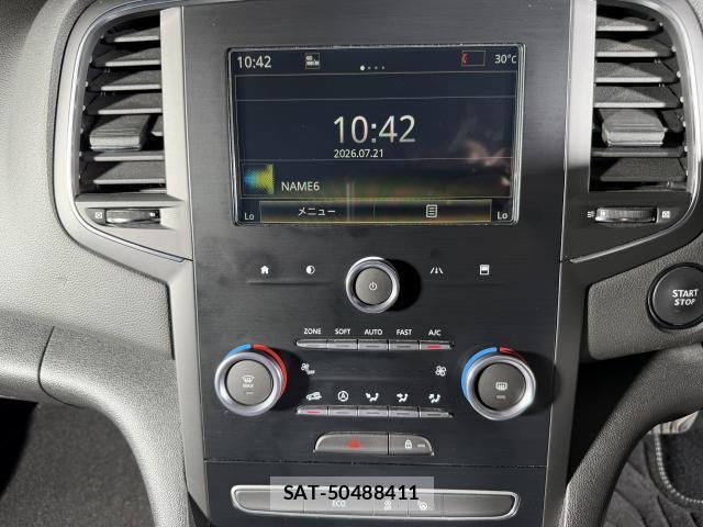 Renault MEGANE 2019-11 8223848-7