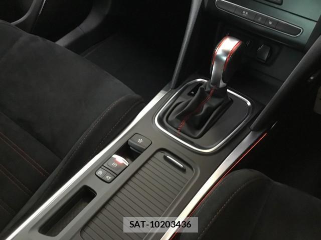 Renault MEGANE 2021-05 8224022-15