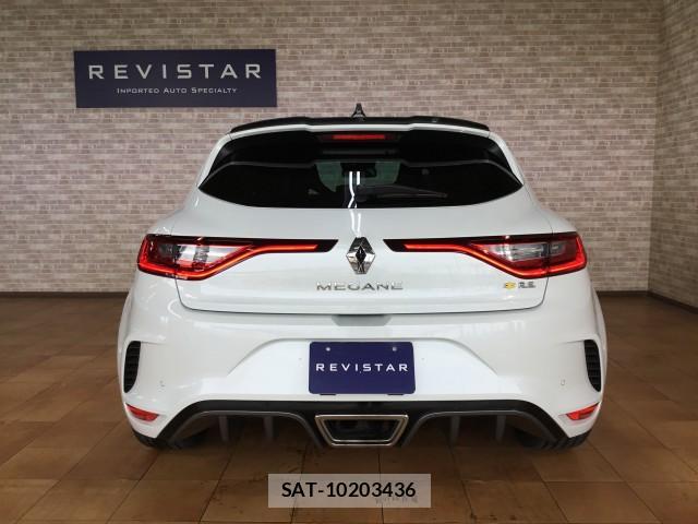 Renault MEGANE 2021-05 8224022-3