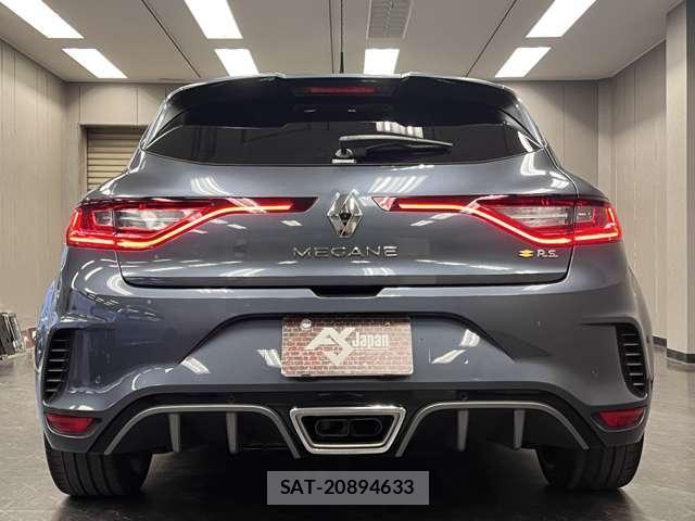 Renault MEGANE 2020-03 8225647-8
