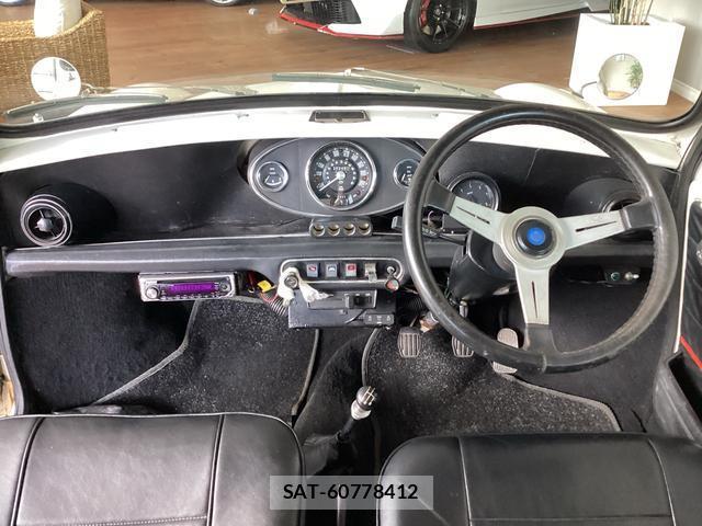 ROVER MINI 1991-09 8216151-11