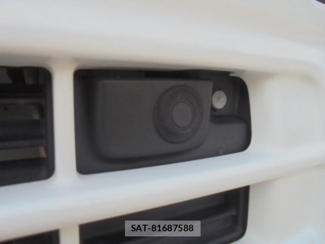 Mitsubishi MINICAB TRUCK 2019-07 8217091-5