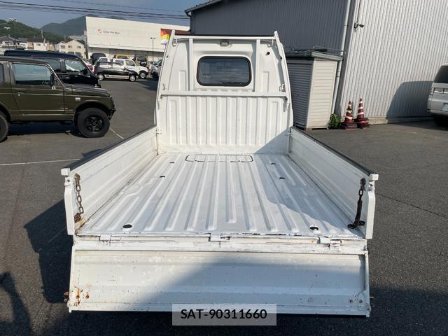 Mitsubishi MINICAB TRUCK 1995 8221528-17