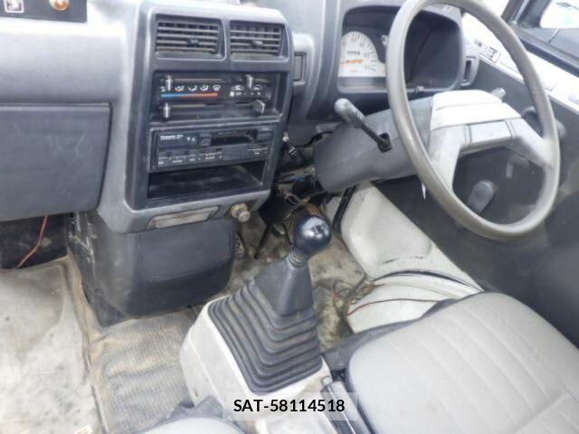 Mitsubishi MINICAB TRUCK 1992 8223067-5
