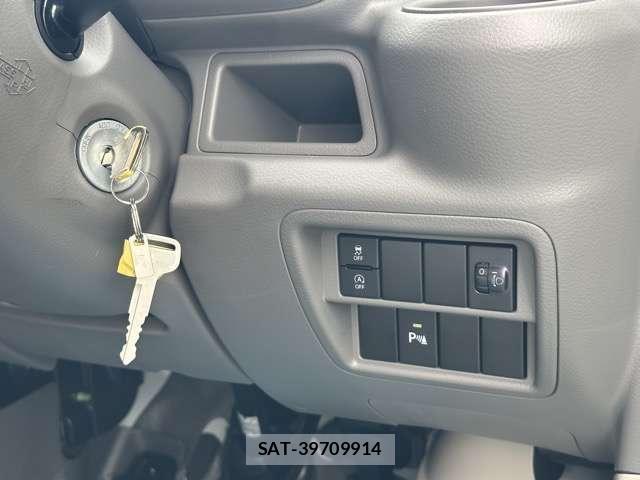 Mitsubishi MINICAB VAN 2025-03 8218192-15