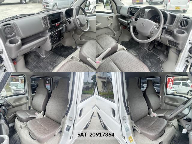 Mitsubishi MINICAB VAN 2016-06 8220962-5