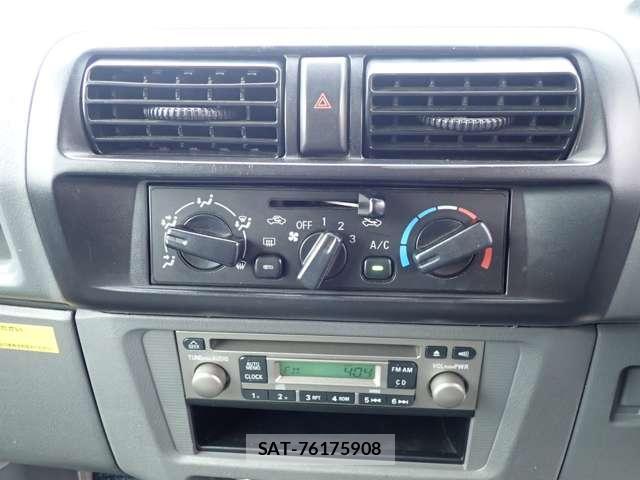 Mitsubishi MINICAB VAN 2004-12 8221465-11