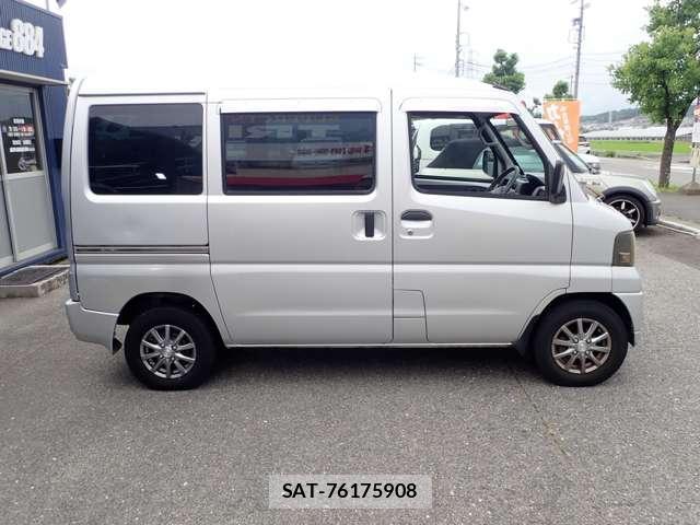 Mitsubishi MINICAB VAN 2004-12 8221465-3