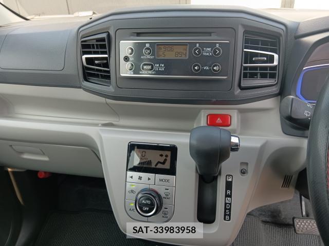 Daihatsu MIRA 2017-07 8216657-13