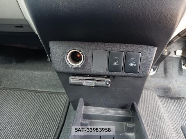 Daihatsu MIRA 2017-07 8216657-14
