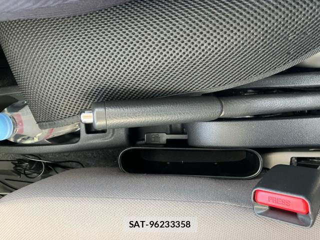 Daihatsu MIRA 2016-03 8216724-15