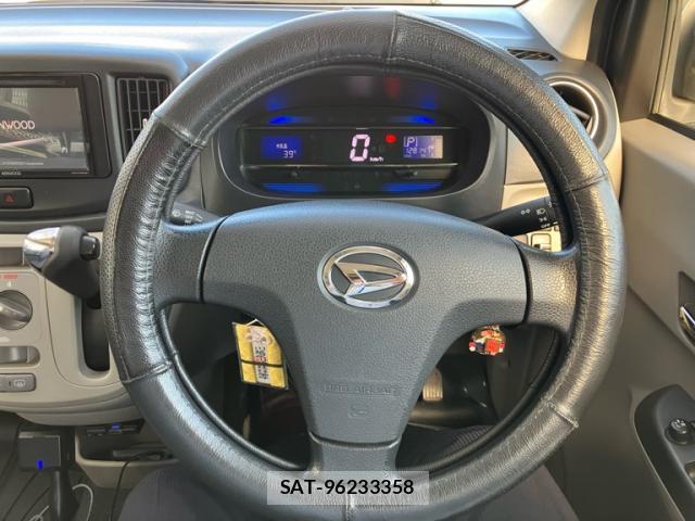 Daihatsu MIRA 2016-03 8216724-9