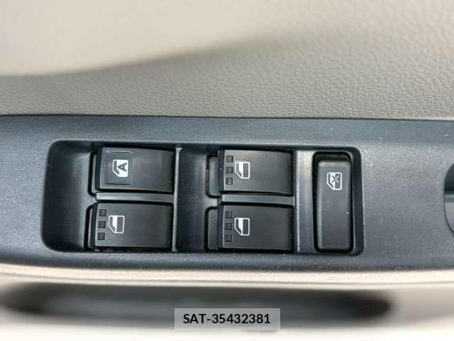 Daihatsu MIRA 2013-10 8218153-3
