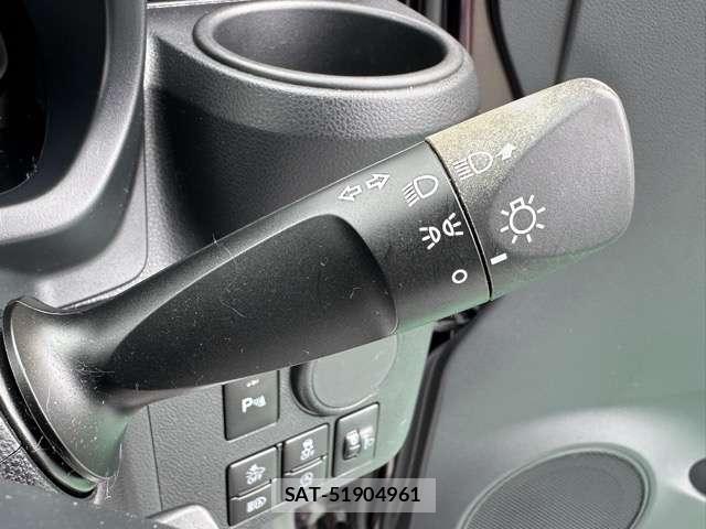 Daihatsu MIRA 2018-11 8218242-9