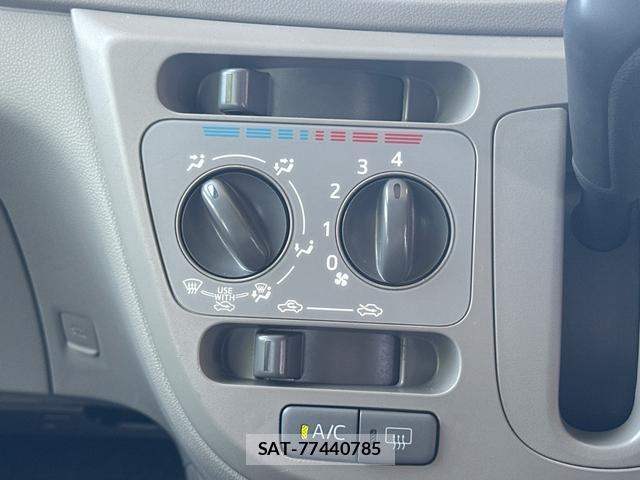 Daihatsu MIRA 2016-09 8218418-5