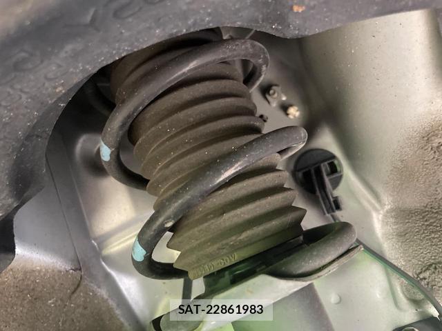 Daihatsu MIRA 2021-05 8218508-19