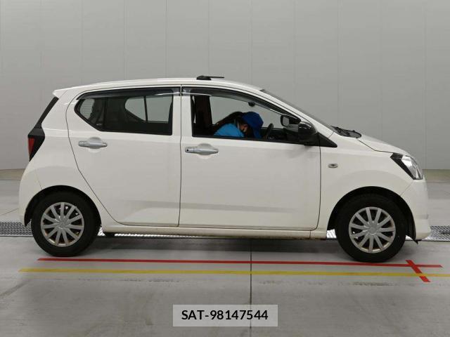 Daihatsu MIRA 2021-06 8218623-6