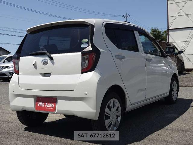 Daihatsu MIRA 2017-06 8219260-12