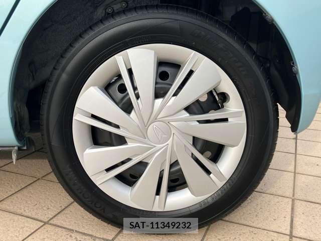 Daihatsu MIRA 2021-04 8221032-8