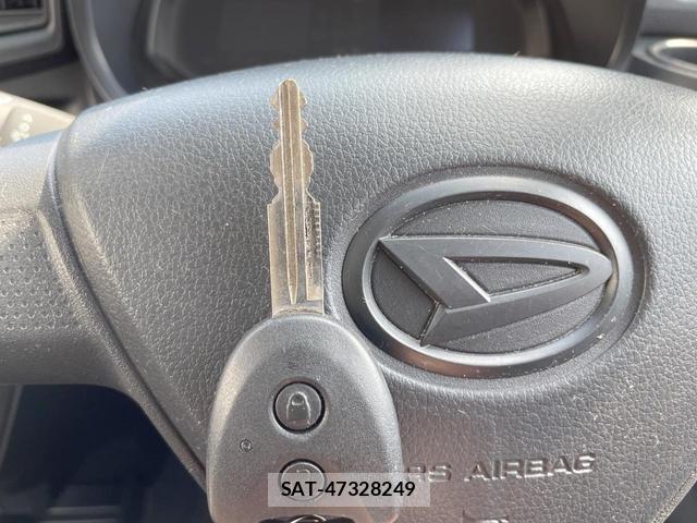 Daihatsu MIRA 2020-03 8221195-7