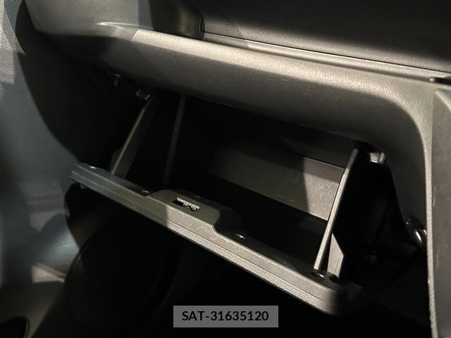 Daihatsu MIRA 2021-06 8221339-8