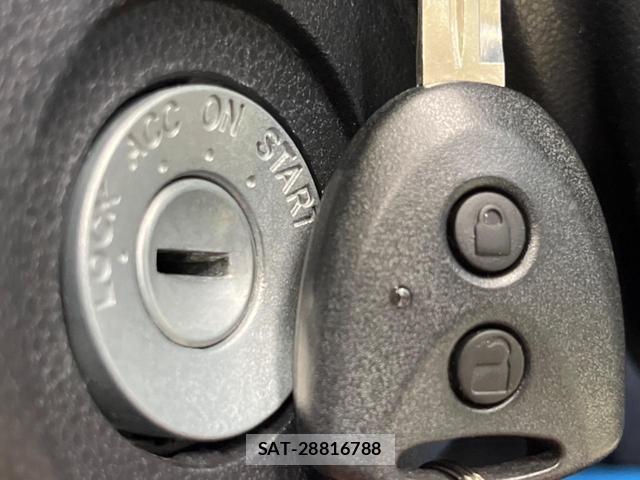 Daihatsu MIRA 2021-07 8221631-5