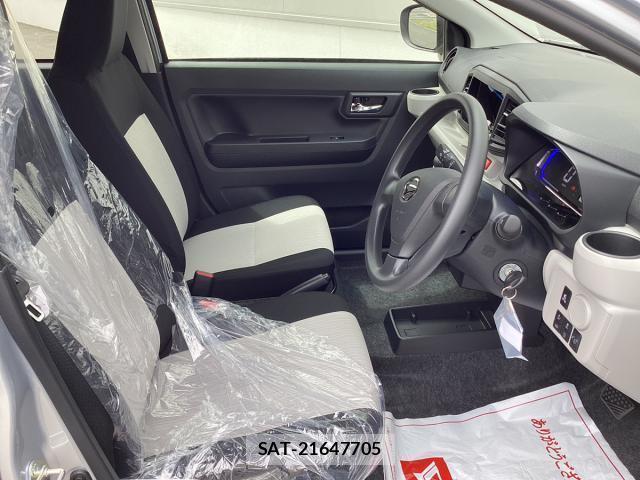 Daihatsu MIRA 2026-03 8222692-4