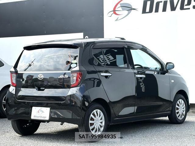 Daihatsu MIRA 2017-06 8223103-1
