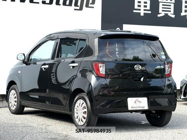 Daihatsu MIRA 2017-06 8223103-12