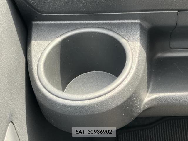 Daihatsu MIRA 2025-02 8225319-17