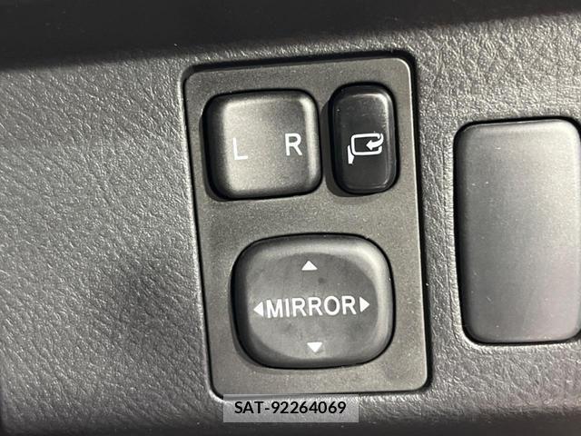 Daihatsu MIRA 2008-09 8221551-3