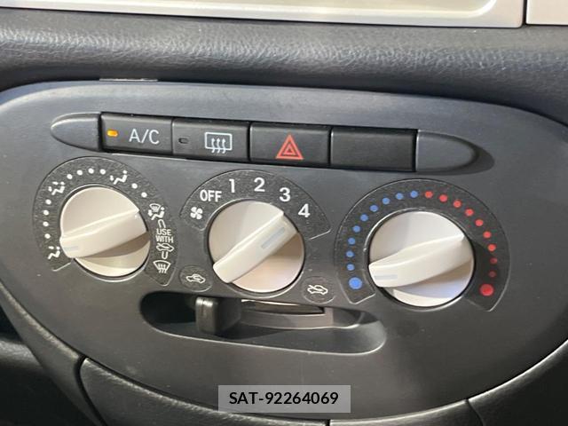 Daihatsu MIRA 2008-09 8221551-4