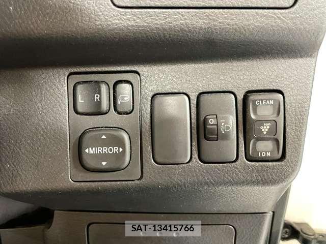Daihatsu MIRA 2007-03 8224180-2