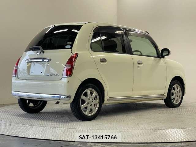 Daihatsu MIRA 2007-03 8224180-8