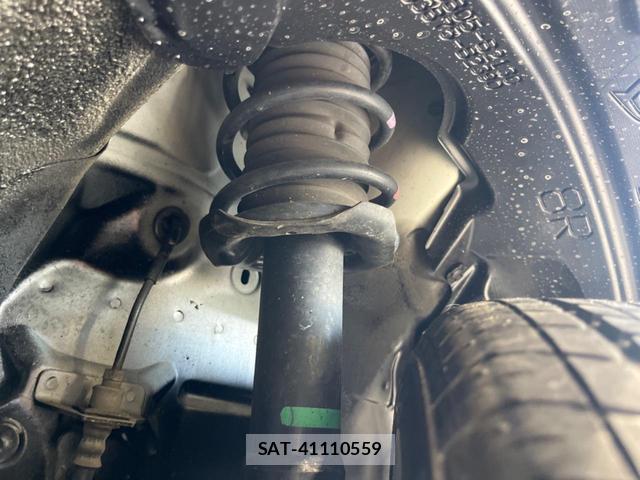 Daihatsu MIRA 2019-02 8219725-19