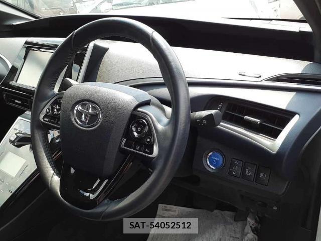 Toyota Mirai 2019-06 8224438-3